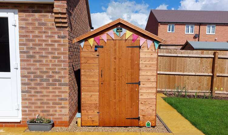 Tiger Shiplap Apex Garden Shed, Timber with bunting