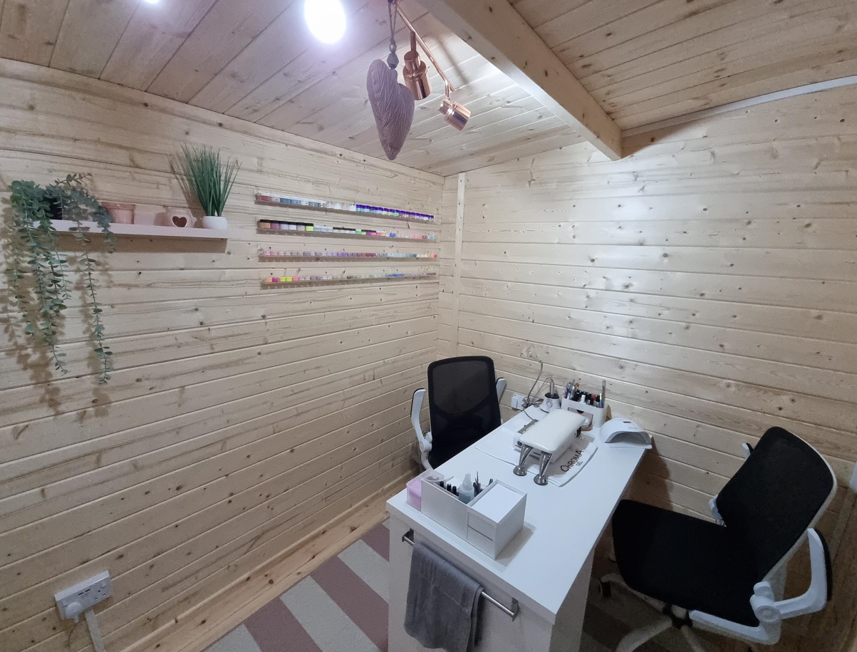 The Blake Log Cabin Interior, beauty room
